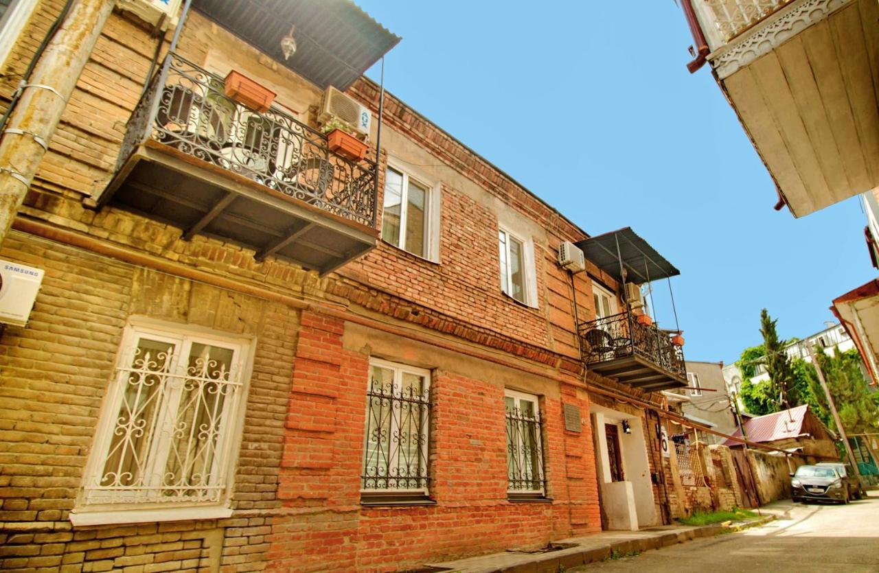Old Tbilisi Gate Hotel Bagian luar foto